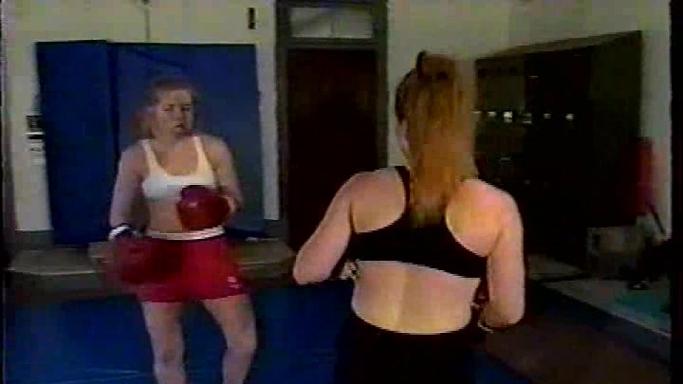 Stacy Vs Autumn Boxing