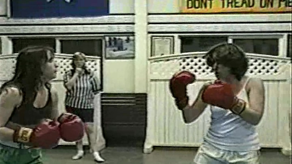 Marie Vs Jessica Boxing