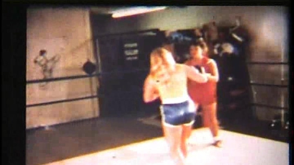 Sharon Vs Debbie Boxing